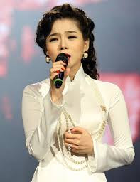  Chuyện tè của Lệ Quyên